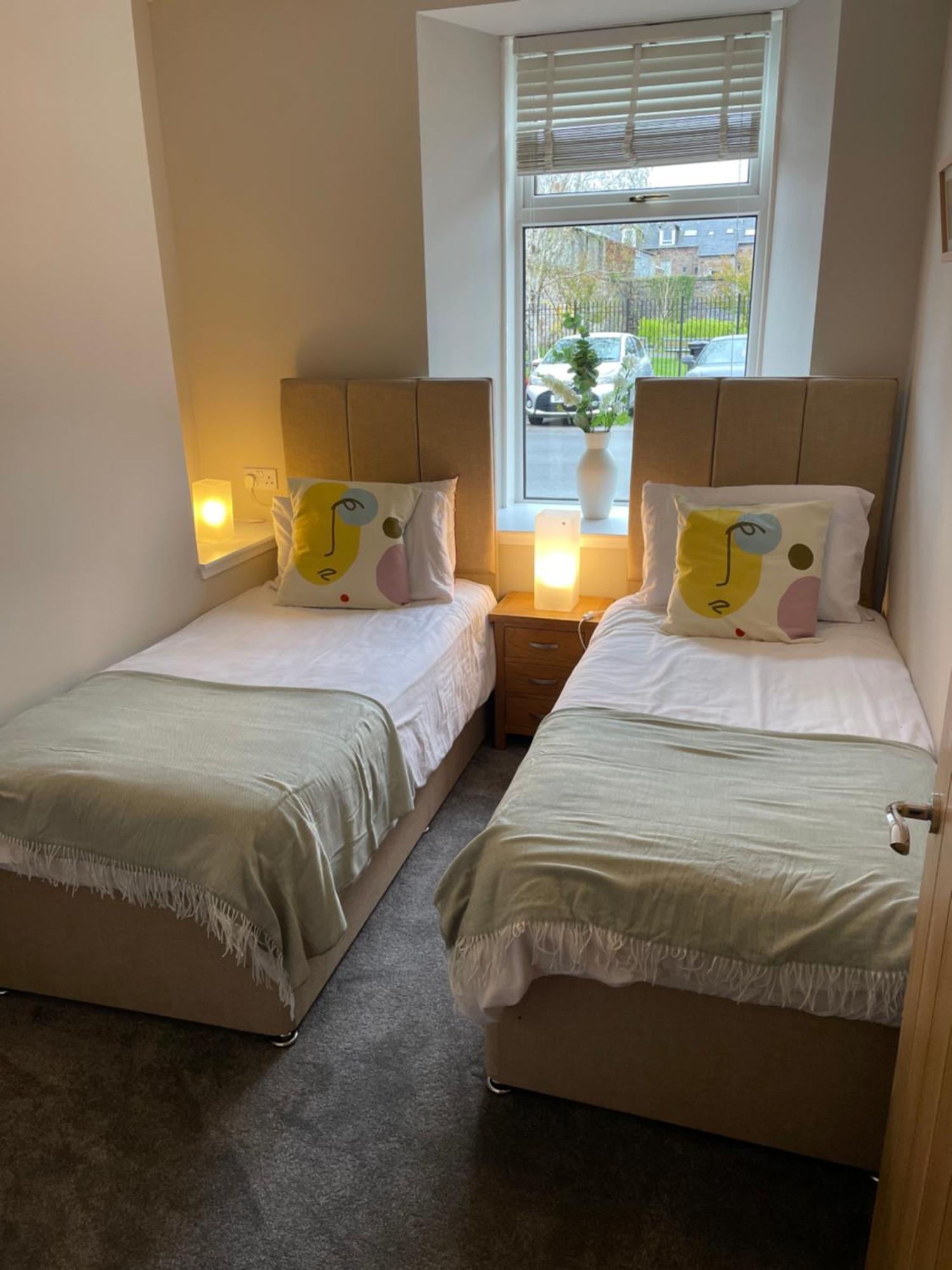 Cosy James Street Park 2 Bedroom, Ground Floor Apartment, Garden Helensburgh Kültér fotó